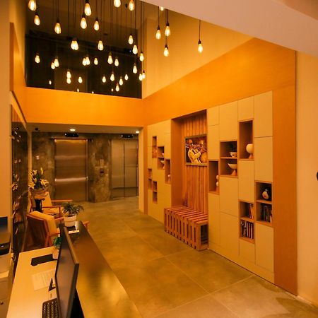 Krem Marin Otel Cesme Bagian luar foto