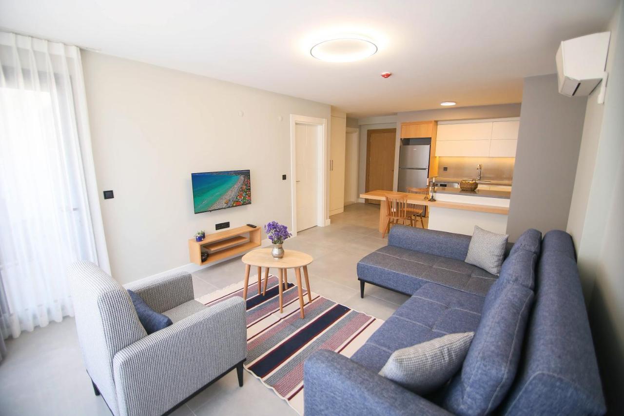 Krem Marin Otel Cesme Bagian luar foto