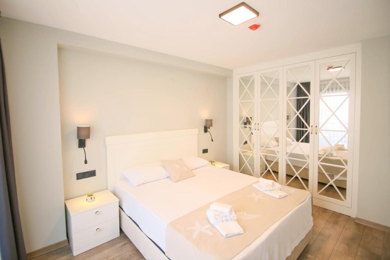 Krem Marin Otel Cesme Bagian luar foto