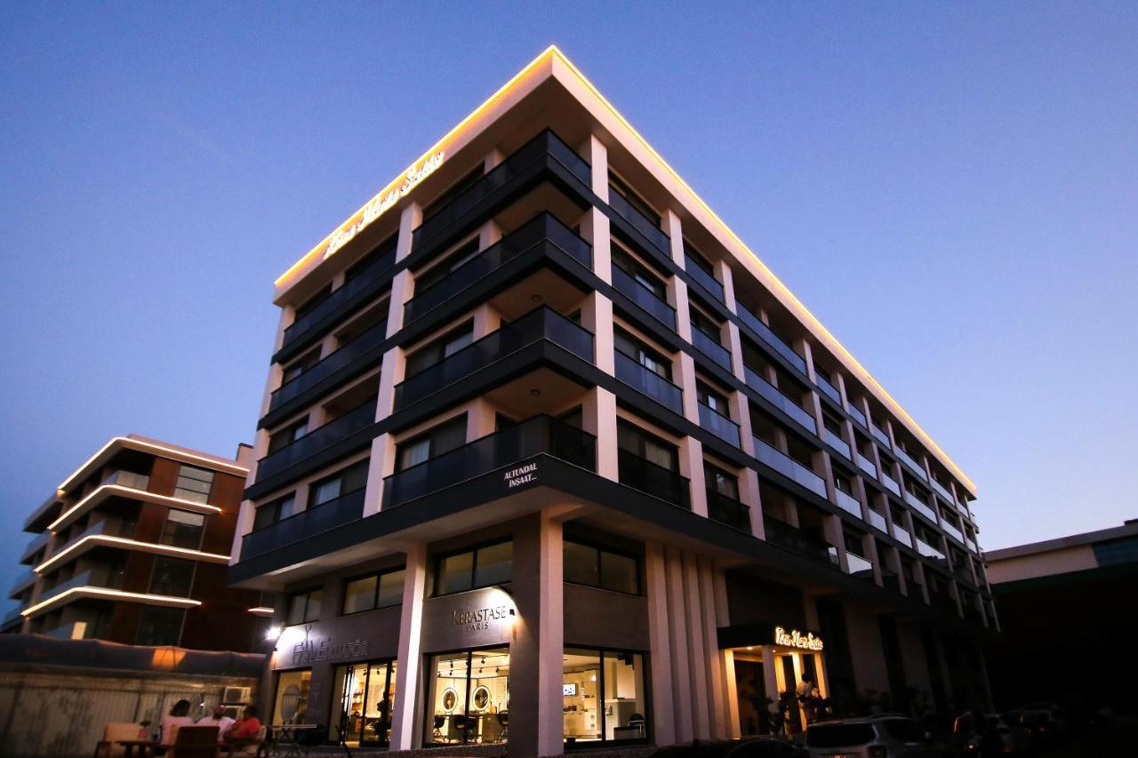 Krem Marin Otel Cesme Bagian luar foto