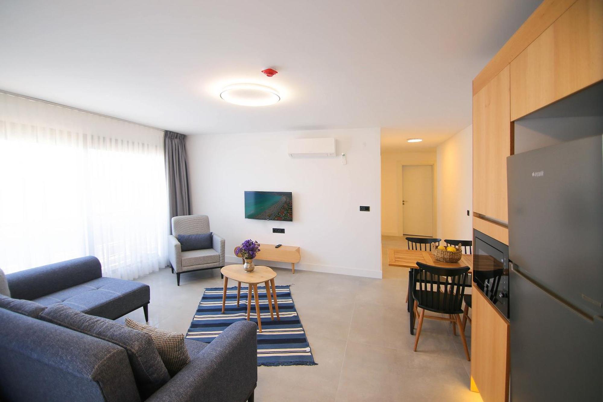 Krem Marin Otel Cesme Bagian luar foto