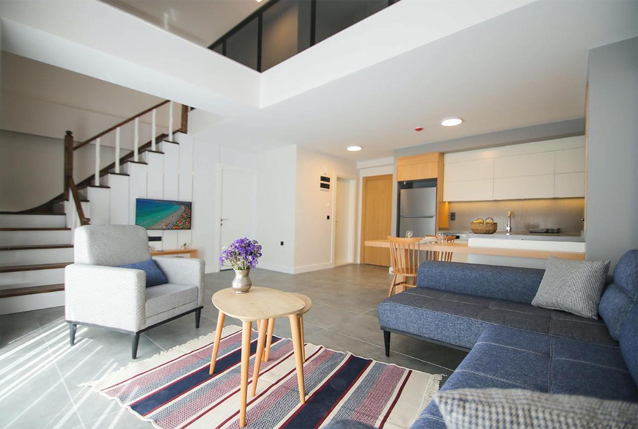 Krem Marin Otel Cesme Bagian luar foto